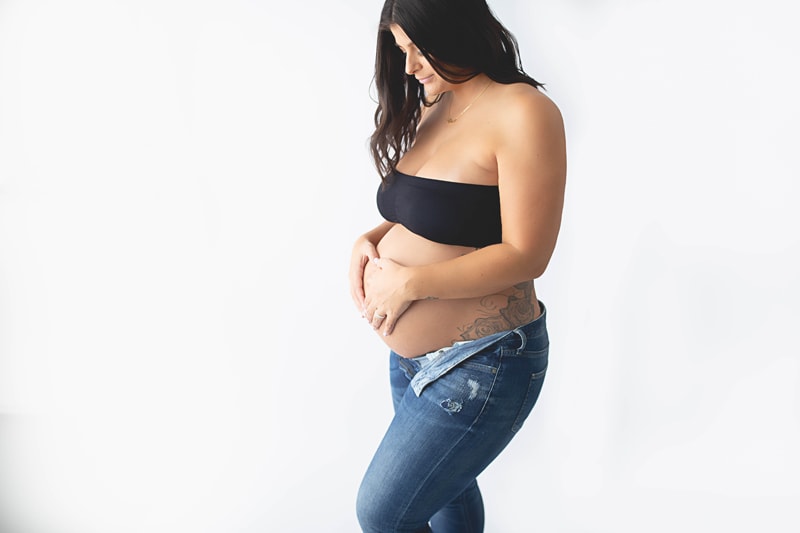 Maternity Photography, mother holding her belly